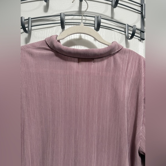 NWT Nordstrom Open Edit PLISSE button top purple women’s S oversized comfortable - Picture 4 of 16